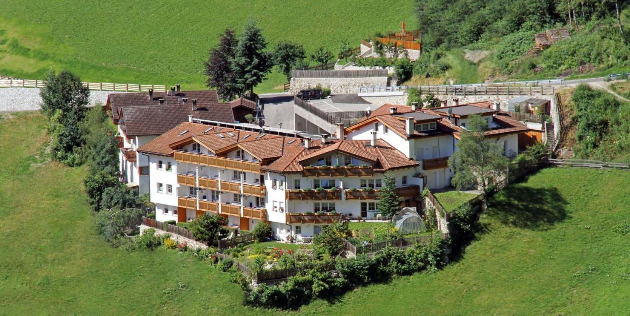 Residence Sonneck Мартело Екстериор снимка