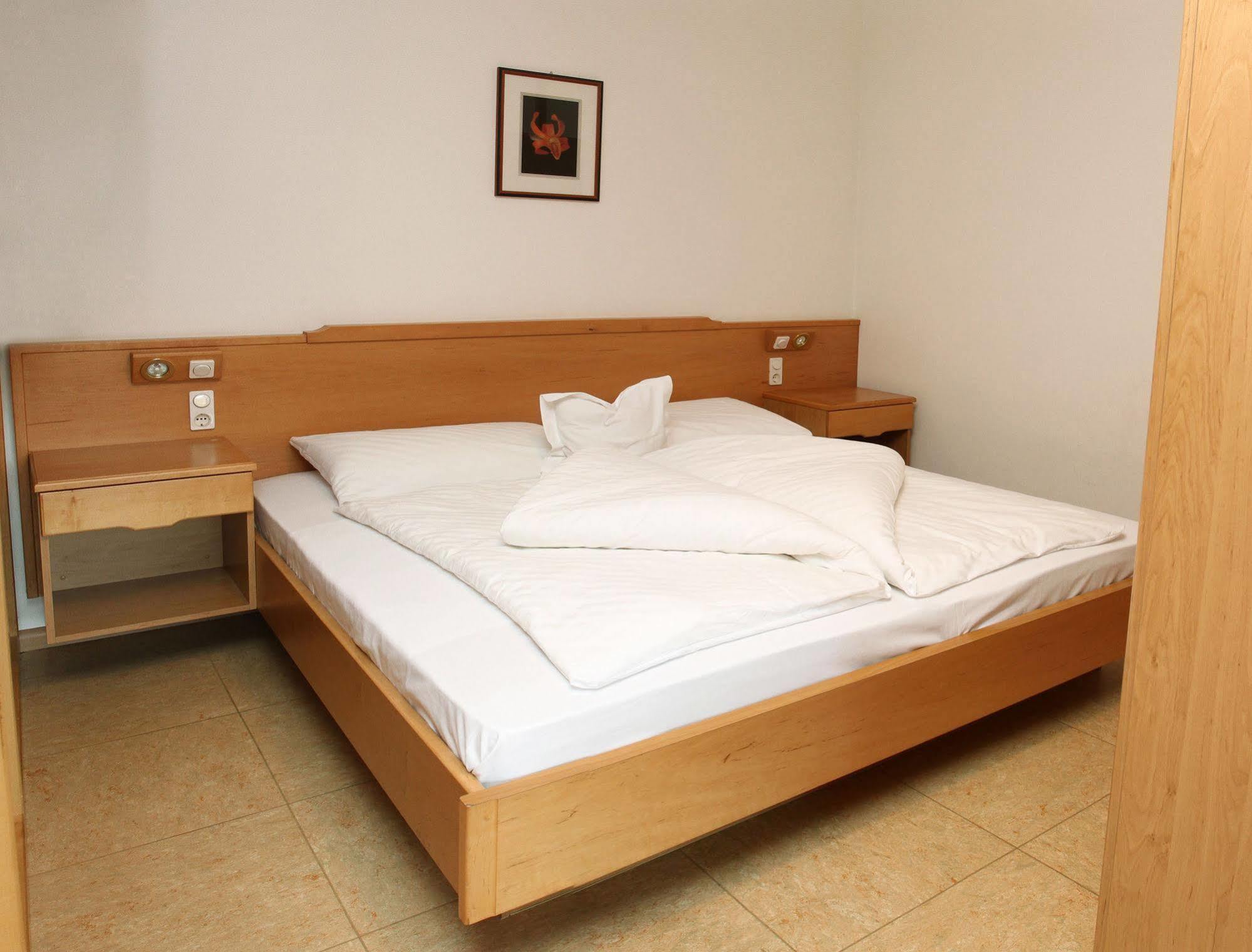 Residence Sonneck Мартело Екстериор снимка